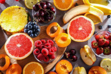 Эксперт назвал фрукт, который лучше не есть утром