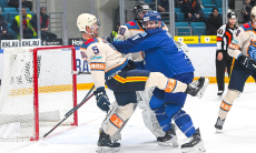 «Барыс» вел в счете 3:1 и проиграл дома китайскому клубу в КХЛ