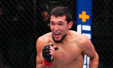 Алиби Идрису «отдали» победу в дебютном бою в UFC