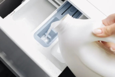 Оказывается, многие засыпают стиральный порошок не в тот отсек