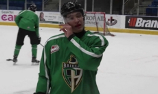 Хоккеист из Казахстана отметился шайбой за канадский клуб