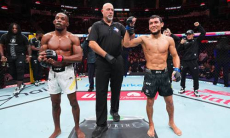 Алиби Идрис победил американца в дебютном бою UFC