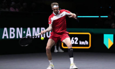 Стала известна позиция лучшего теннисиста Казахстана в чемпионской гонке ATP