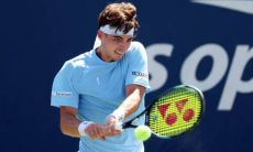 Три сета решили судьбу казахстанца на турнире в Швейцарии