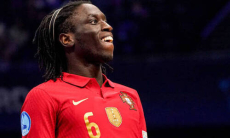 Португальская звезда получил предложение клуба из Казахстана. Известен ответ