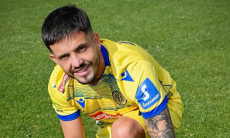 «Не было никаких попыток вернуть меня в „Актобе“». Леонель Струмия рассказал о переходе в «Каспий» и планах на новый сезон