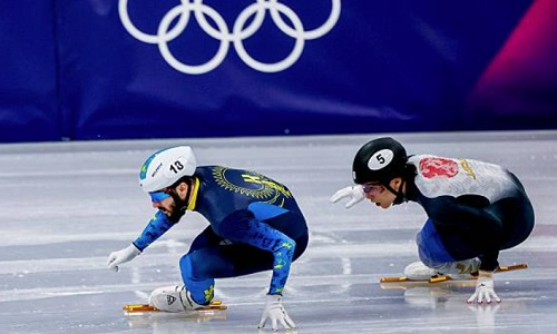 Знаменосец Казахстана вышел в полуфинал Олимпиады-2026