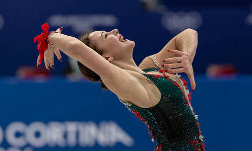 Софья Самоделкина покорила венгерскую публику на Олимпиаде-2026