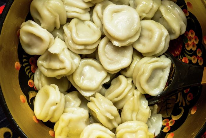 Названа главная опасность пельменей