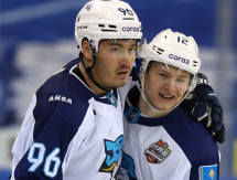 Фоторепортаж с матча КХЛ «Шанхай Дрэгонс» — «Барыс» 4:8