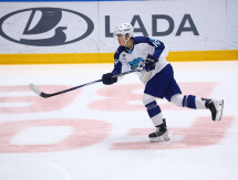 Фоторепортаж с матча КХЛ «Адмирал» — «Барыс» 1:2