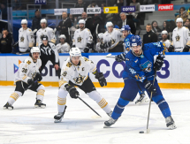 Фоторепортаж с матча КХЛ «Барыс» — «Адмирал» 2:6