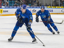 Фоторепортаж с матча КХЛ «Барыс» — «Адмирал» 2:6