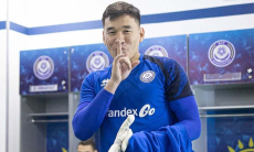 Футболисту сборной Казахстана предложили трансфер в столичный клуб