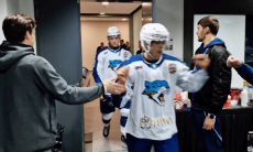 Видео победной раздевалки «Барыса» после матча в Китае 