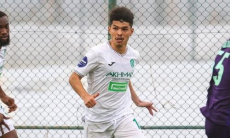 Галымжан Кенжебек дебютировал в РПЛ