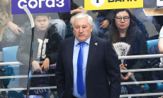 «Нельзя терять честь». Кравец отреагировал на разгромную победу «Барыса» в гостях