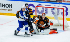 Появилось объяснение второй подряд разгромной победы «Барыса» в КХЛ