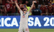 Топ-клуб КПЛ ведет переговоры с футболистом сборной Венесуэлы