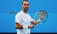 Казахстанский теннисист успешно стартовал на турнире в Испании