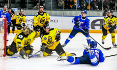 Видеообзор матча «Торпедо» — «Сарыарка» с восемью шайбами в полуфинале чемпионата Казахстана