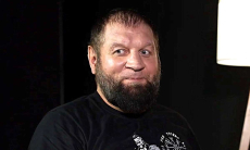 Александр Емельяненко усомнился в статусе президента IBA