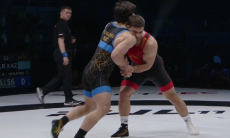 Чемпион мира по борьбе из Казахстана проиграл в Узбекистане