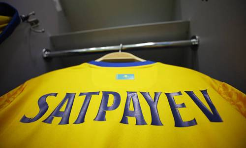 «Зачем тогда он нужен, если за сборную не хочет играть». Дастан Сатпаев нарвался на критику