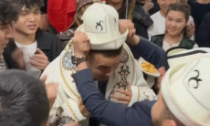 Марселя встретили как героя в Бишкеке после победы над Токтаром. Видео