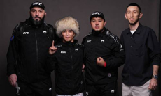 «Никакой вендетты и желания отомстить у нас нет». Тренер Асу Алмабаева оценил следующего соперника в UFC