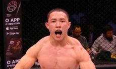 Казахстанский боец нокаутировал узбекистанца за секунду до гонга. Видео