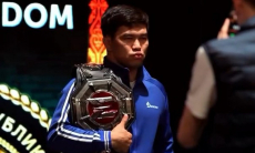 Казахстанский боец подписан в UFC и проведет исторический поединок