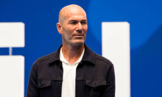 Зинедин Зидан прилетел в Мадрид