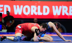 Две казахстанки вышли в полуфинал чемпионата Азии по борьбе