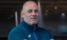 Руководитель казахстанского клуба получил три года за мошенничество