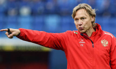 Валерий Карпин собрался в Европу