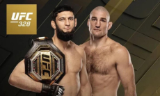 Назван фаворит титульного боя UFC Чимаев — Стрикленд