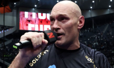 Фьюри бросил вызов Джошуа после победы над Махмудовым