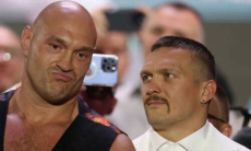 Усик попросил миллиард у Фьюри за третий бой