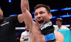 Исбулаев официально получил главный бой в PFL против экс-чемпиона Bellator Макки