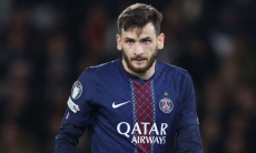 Отец Хвичи Кварацхелии сделал заявление о будущем сына в «ПСЖ»