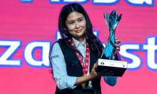 Мама Бибисары Асаубаевой ответила на 388 миллионов от Федерации шахмат