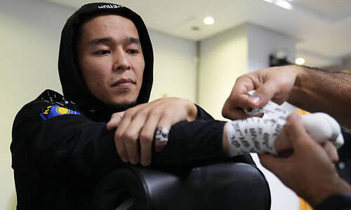 Тренер Асу Алмабаева раскрыл неприятные детали нового боя в UFC