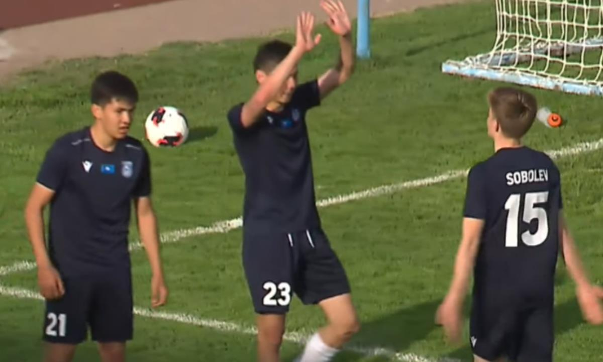 «Тараз» оформил разгром с дублем в первом матче сезона