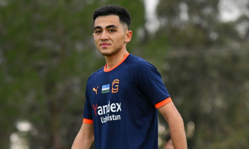 «Астана» официально подписала футболиста сборной Узбекистана