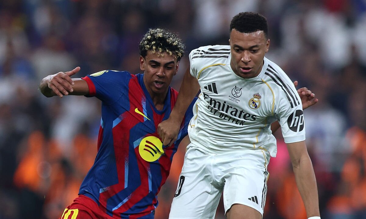 Стал известен топ-10 самых дорогих нападающих мира