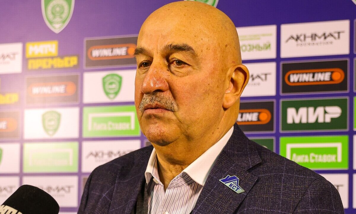 Черчесов заявил о проблемах Самородова и Кенжебека после сборной Казахстана