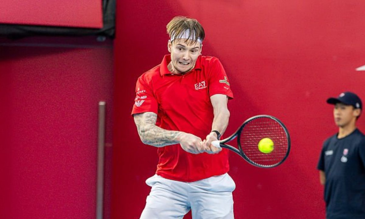 Александра Бублика обнадежили прогнозом на матч с лучшим теннисистом мира