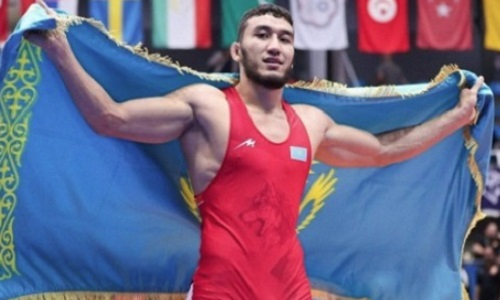 Ризабек Айтмухан приехал за поясом в США