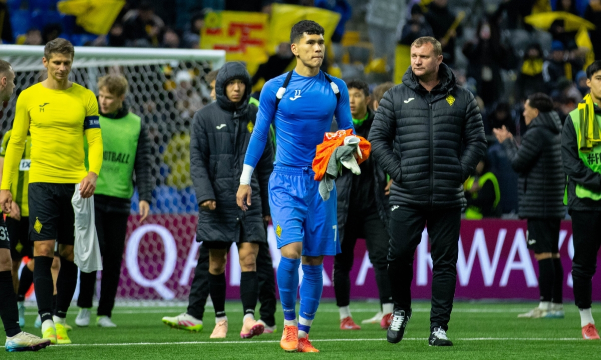 Тренер сборной России выделил Темирлана Анарбекова и Шерхана Калмурзу